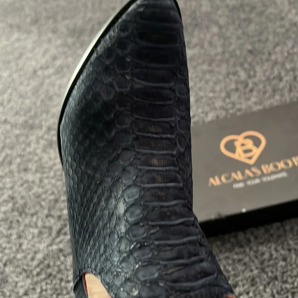 Handmade blue python boots - Picture 4 of 4